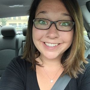 Meet your Posher, Erin