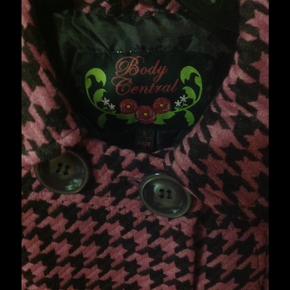 Jacket - Picture 3 of 4