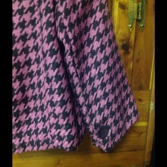 Jacket - Picture 4 of 4