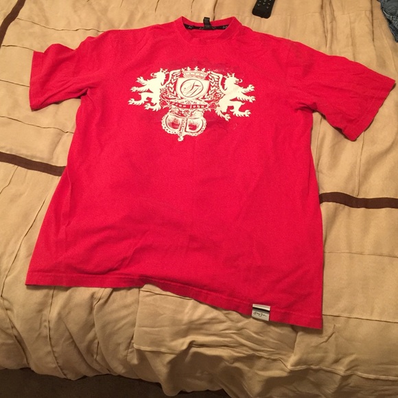 Sean John Tshirt sz XL - Picture 1 of 3