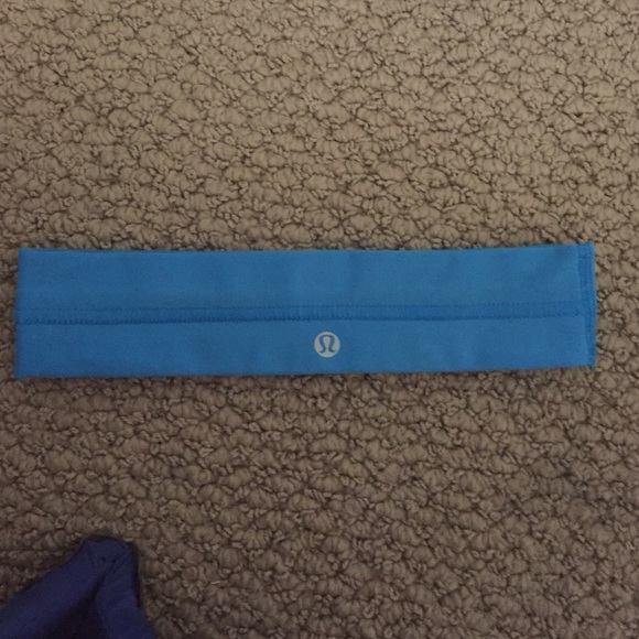 Lululemon headband!!