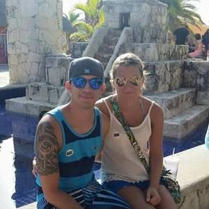 Meet your Posher, Renee'