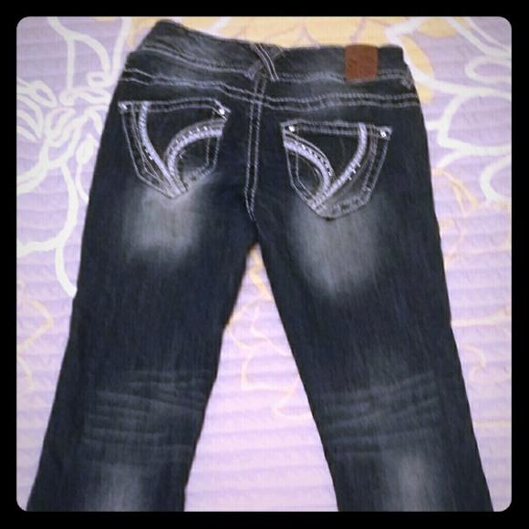 Ariya Jeans