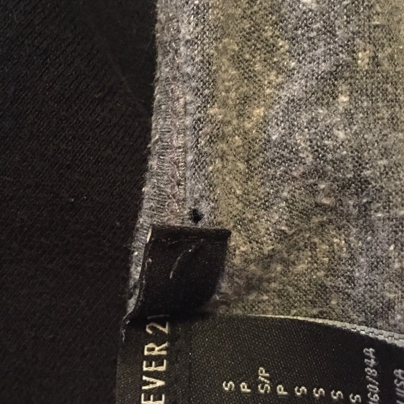 comfy tee - Picture 3 of 3
