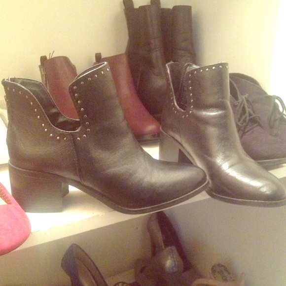 Steve Madden ankle boots