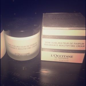 2 L'OCCITAINE FRAGRANCE BEAUTIFYING CREAM💖💖💖