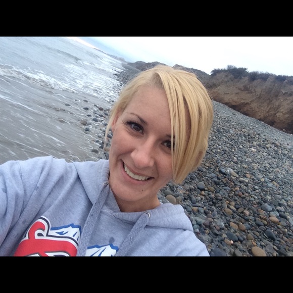 Meet your Posher, Kim - Picture 1 of 1