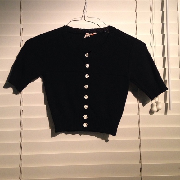 🌸 cute vintage crop top 🌸