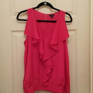 Sleeveless blouse