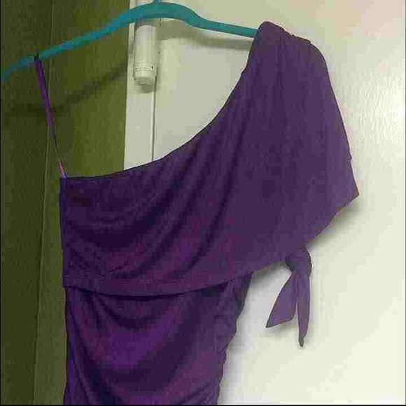 2 dresses for 1 bundle ‼️ - Picture 3 of 4