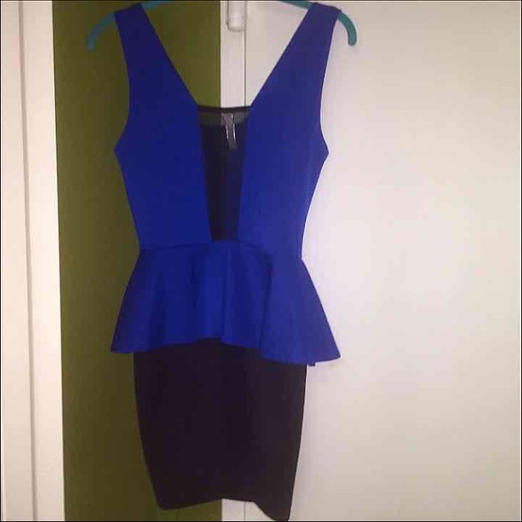 2 dresses for 1 bundle ‼️ - Picture 4 of 4