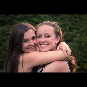 Meet your Posher, Elin