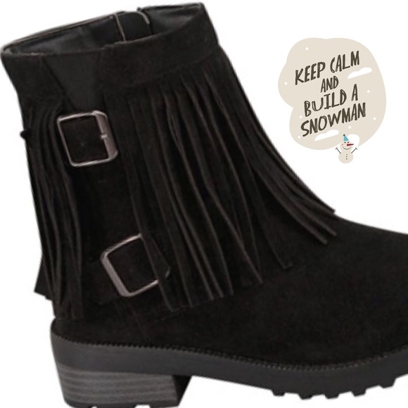 🌺3X HOST PICK🌺 MOCCASIN HIKERS WITH BUCKLES - Picture 2 of 2