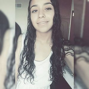 Meet your Posher, Marian