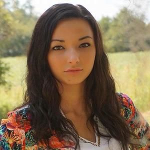 Meet your Posher, Makayla