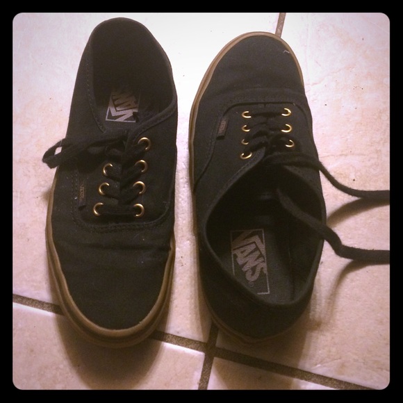 Vans black skater shoes unisex