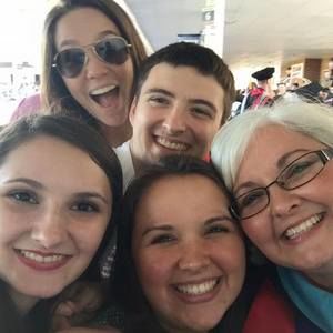 Meet your Posher, Amanda