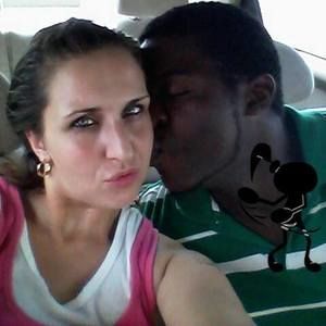 Meet your Posher, Laurne