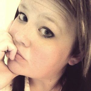 Meet your Posher, Whitney