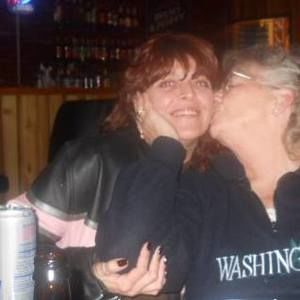 Meet your Posher, Ellen