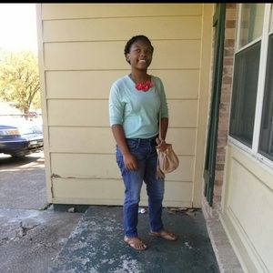 Meet your Posher, Shandrika