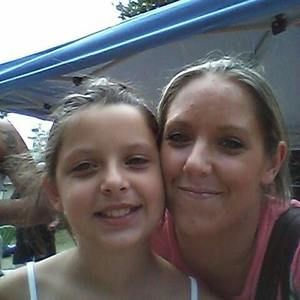 Meet your Posher, Dee