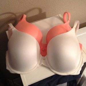 Victoria's Secret Perfect Coverage