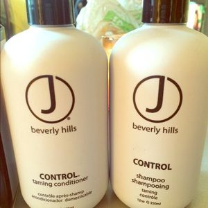 J. Beverly Hills. salon professional shampoo