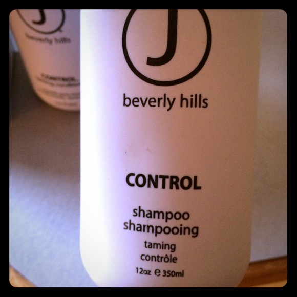 Control taming conditiner, & Control Shampoo