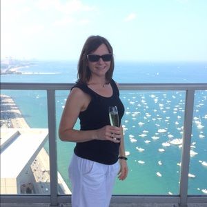 Meet your Posher, Kara