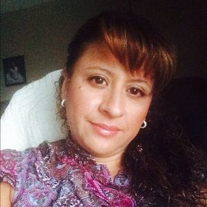 Meet your Posher, Veronica