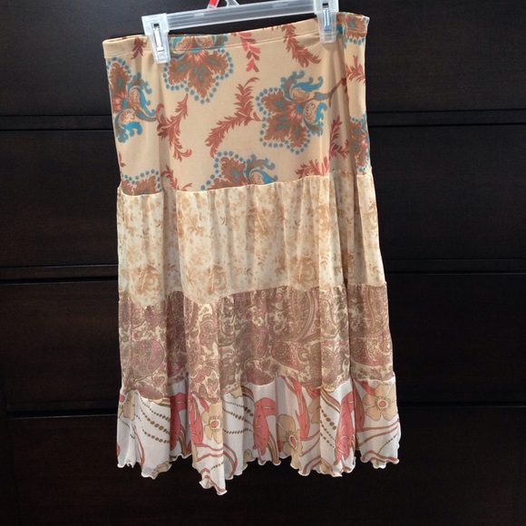 Express midi skirt