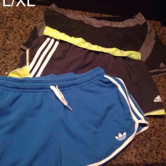2 adidas women's large/xlarge workout shorts - Picture 1 of 3