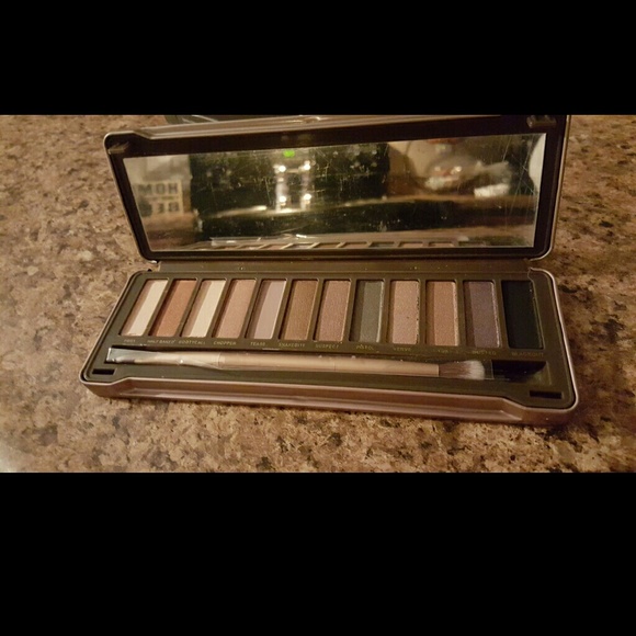 Naked 2 make up new