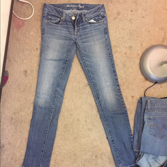 American Eagle skinny jeans