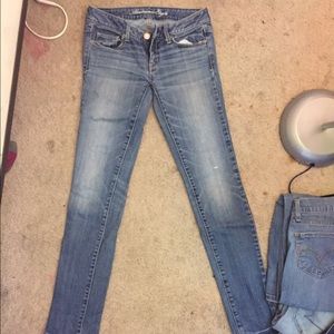 American Eagle skinny jeans