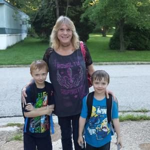 Meet your Posher, Connie