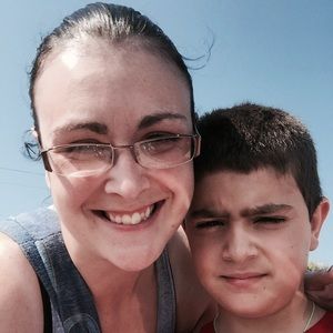 Meet your Posher, Leeann