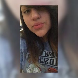 Meet your Posher, Alexandra