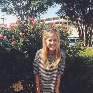 Meet your Posher, Emily