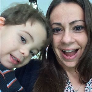 Meet your Posher, Angela