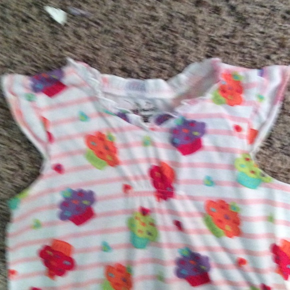 Cupcake night gown - Picture 3 of 4