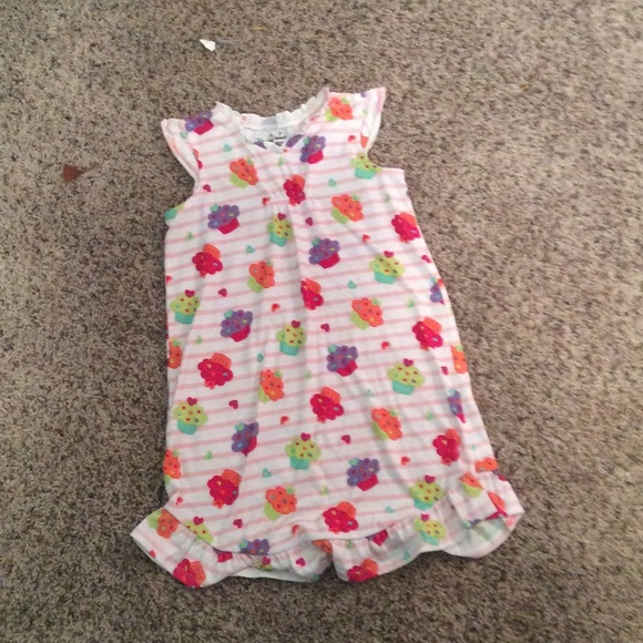 Cupcake night gown - Picture 4 of 4