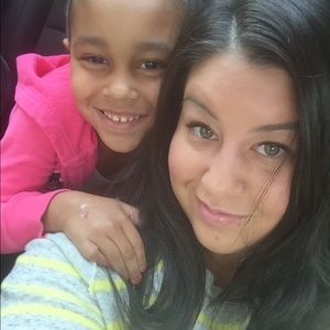 Meet your Posher, Alycia