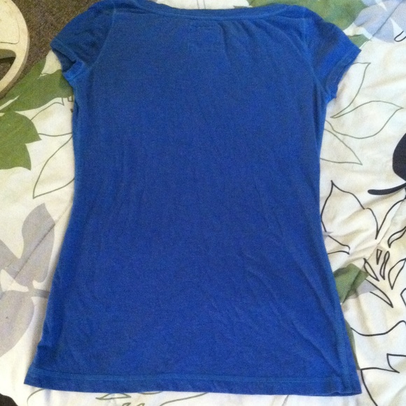 Hollister T-shirt with button pocket - Picture 3 of 3