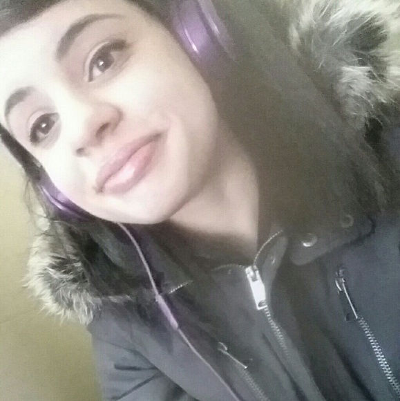 Meet your Posher, Jasmine - Picture 4 of 4