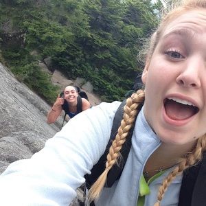 Meet your Posher, Katie