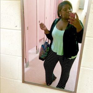 Meet your Posher, Elexis