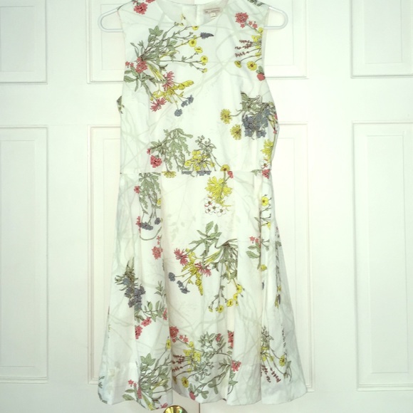 GAP white spring flower dress