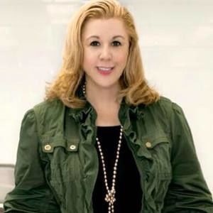 Meet your Posher, Denise